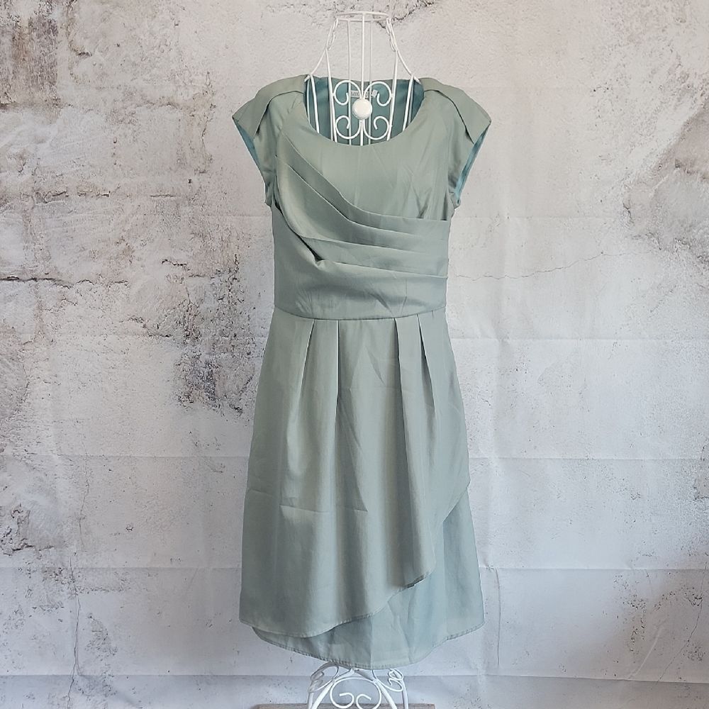Mikarose Sage Green Cap Sleeve Midi Dress Womens Size M
